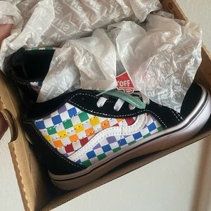 COMFY CUSH VANS//BRAND NEW VANS TODDLER SIZE 7